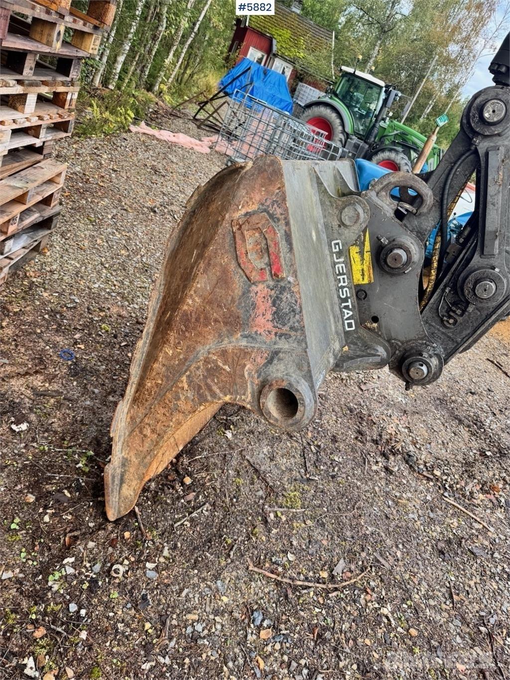 Volvo EC140DL Gravemaskiner på larvebånd