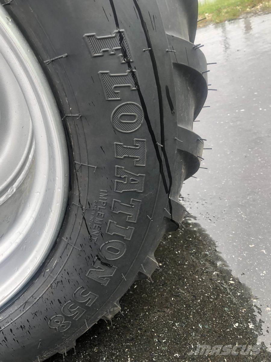 BKT Flotation 558 Hjul, Dæk og Fælge