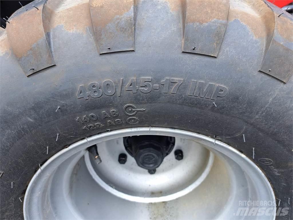 Case IH RB 344 Rundballe-pressere