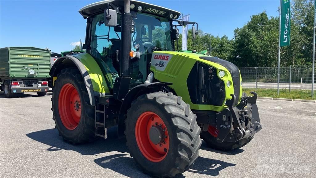 CLAAS ARION 530 Traktorer