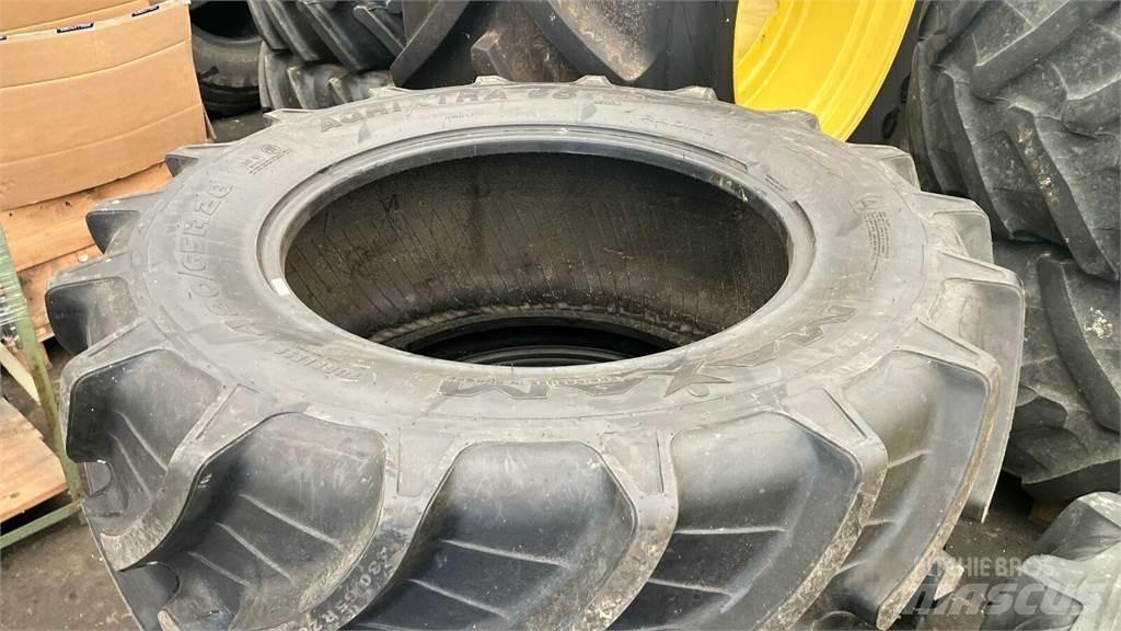 CLAAS ARION 530 Traktorer