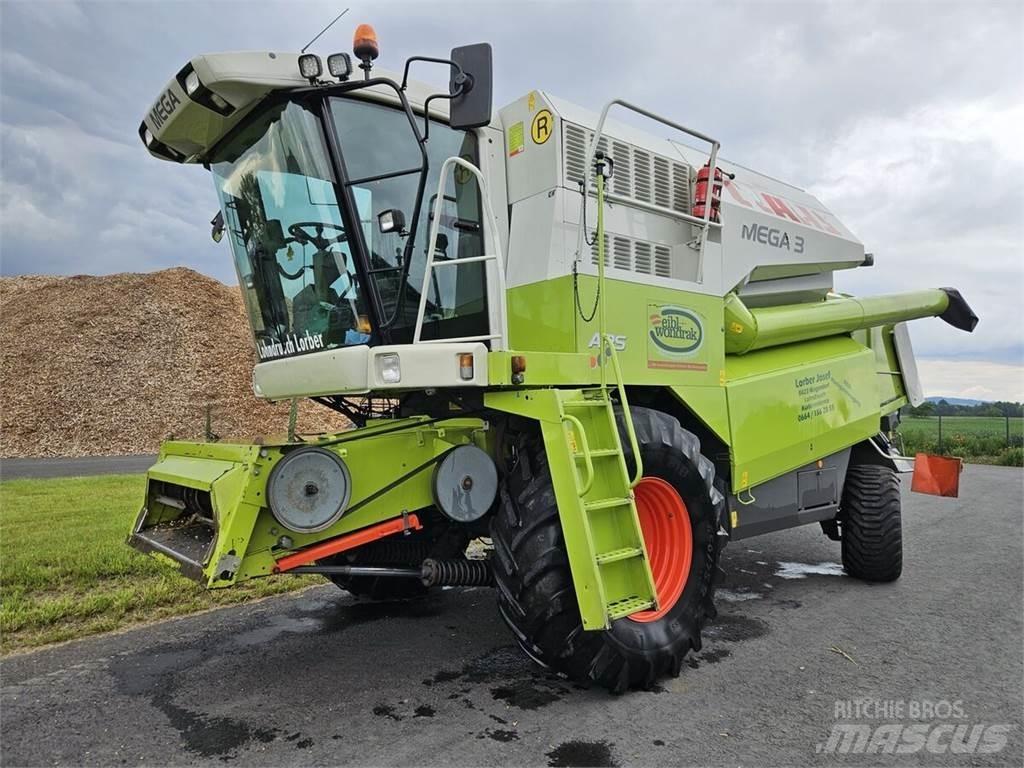 CLAAS Mega 370 Mejetærskere