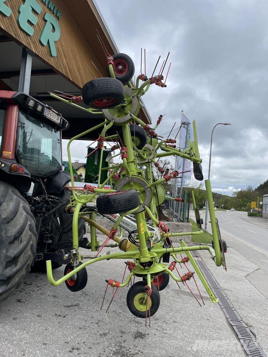 CLAAS Volto 77 River og høvendere