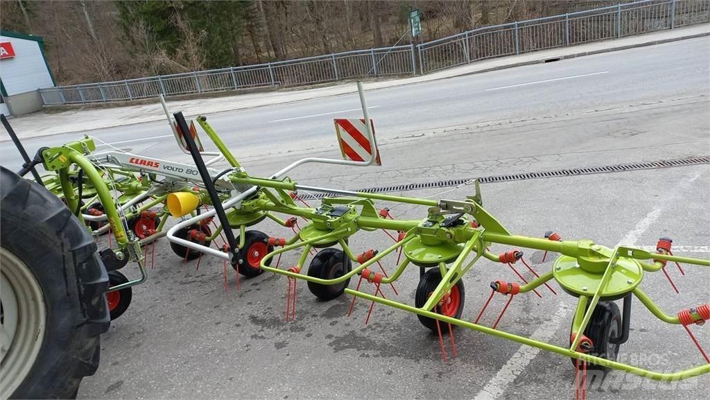 CLAAS Volto 80 River og høvendere