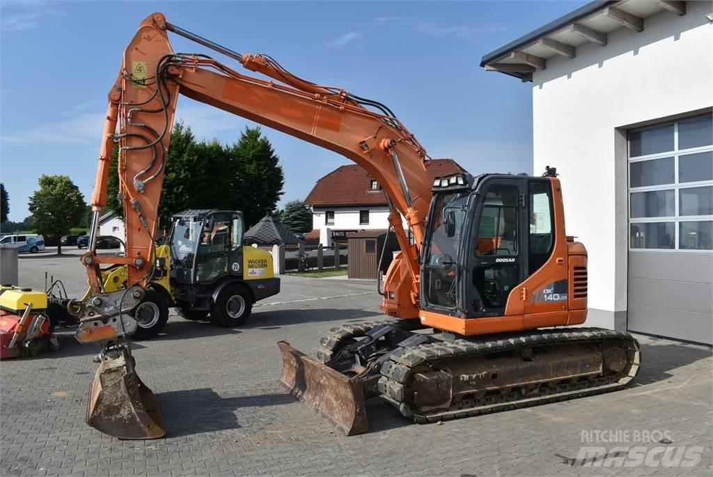 Doosan DX140LCR-3 Minigravemaskiner