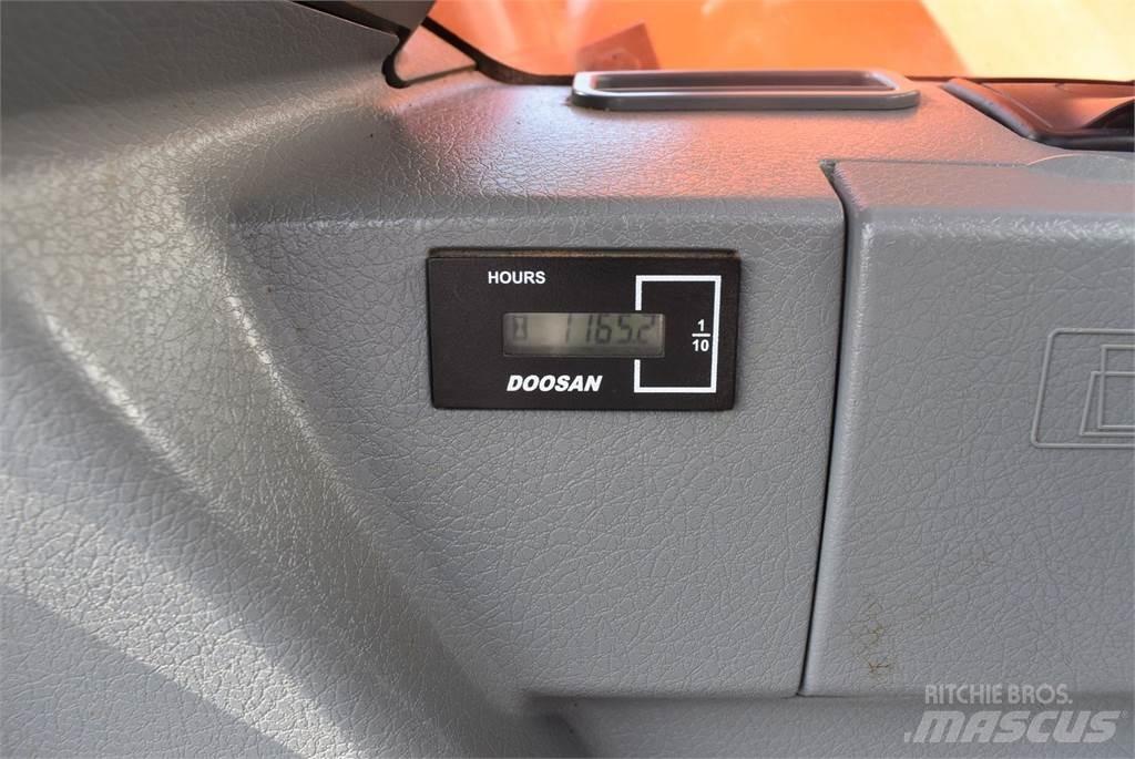 Doosan DX140LCR-3 Minigravemaskiner