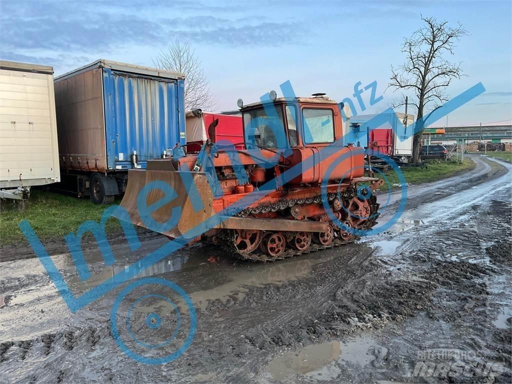  DT 75 Raupe Traktorer