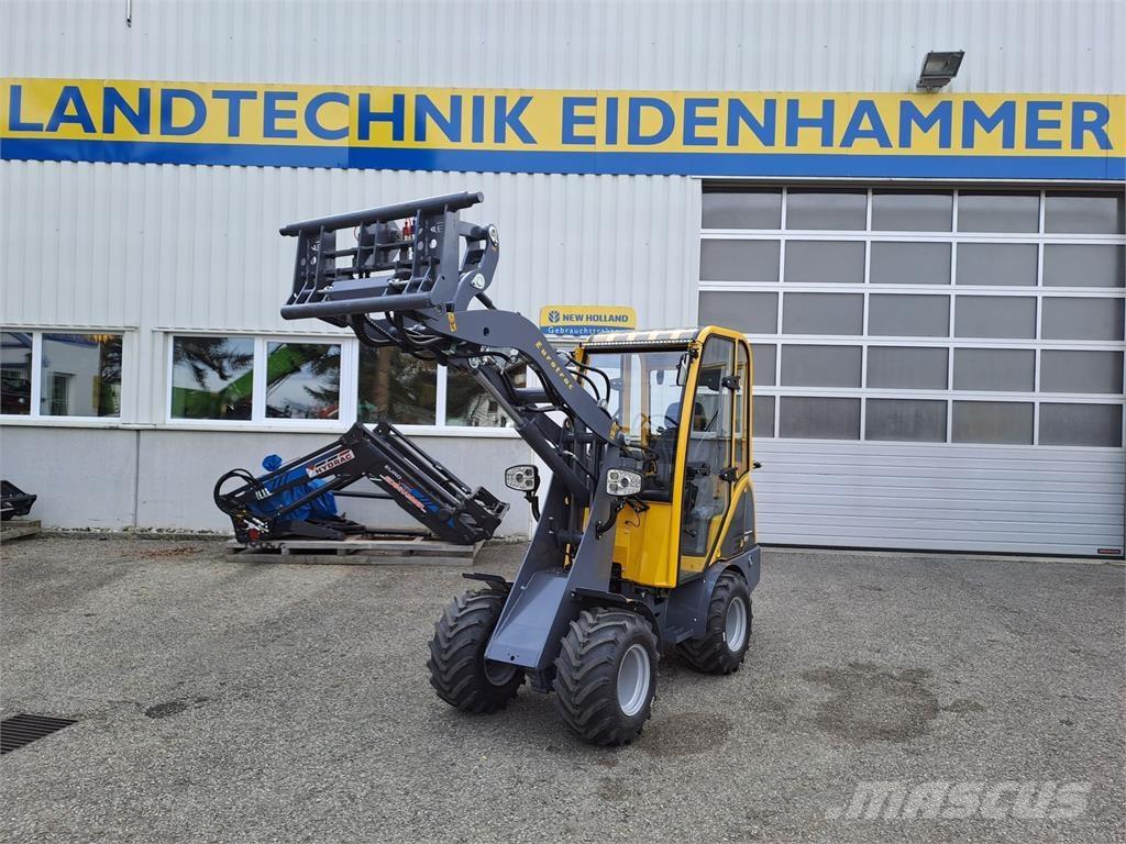 Eurotrac W 11 Frontlæssere og gravere