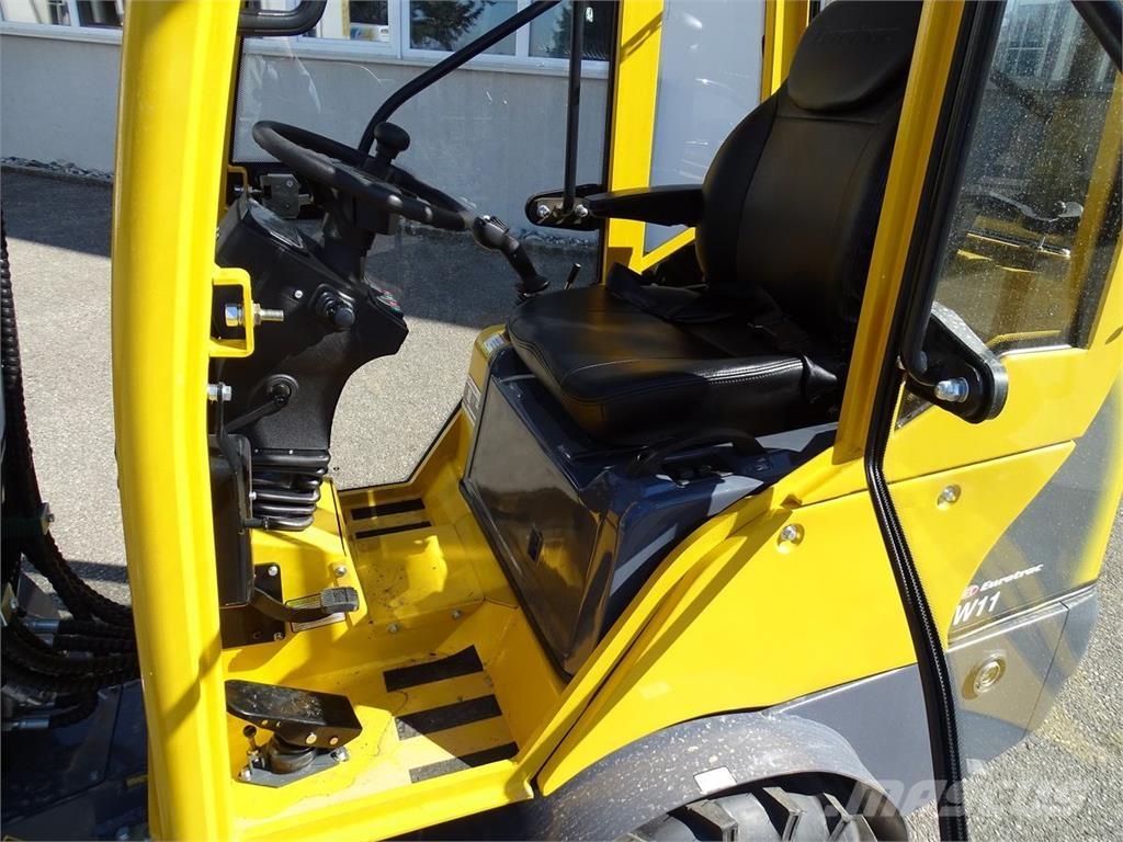 Eurotrac W11 C Frontlæssere og gravere