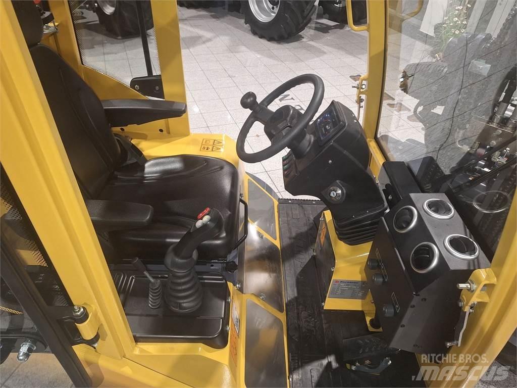 Eurotrac W12S Frontlæssere og gravere