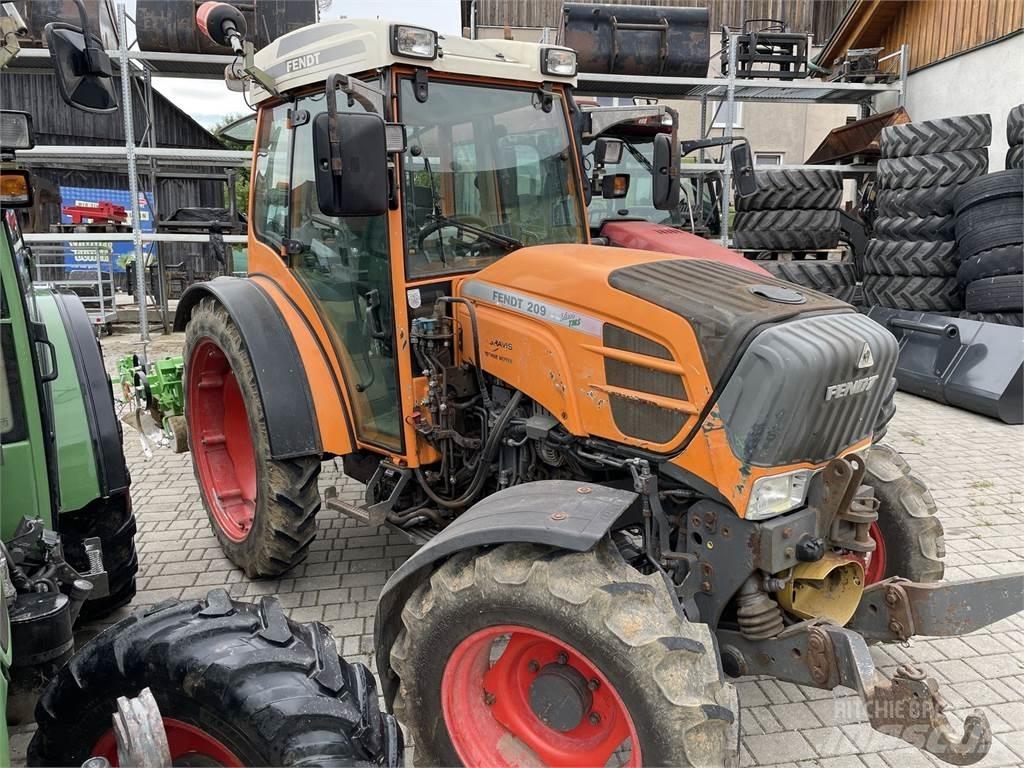 Fendt 209 Vario P Traktorer