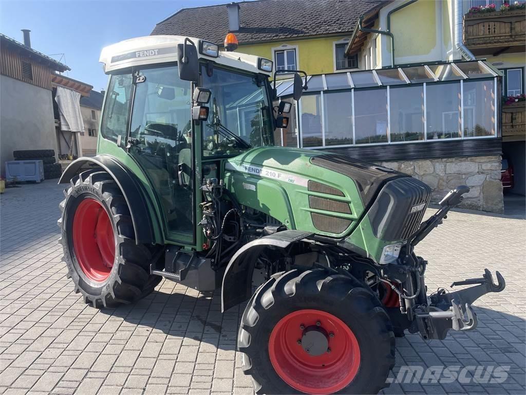 Fendt 210 F Profi Traktorer