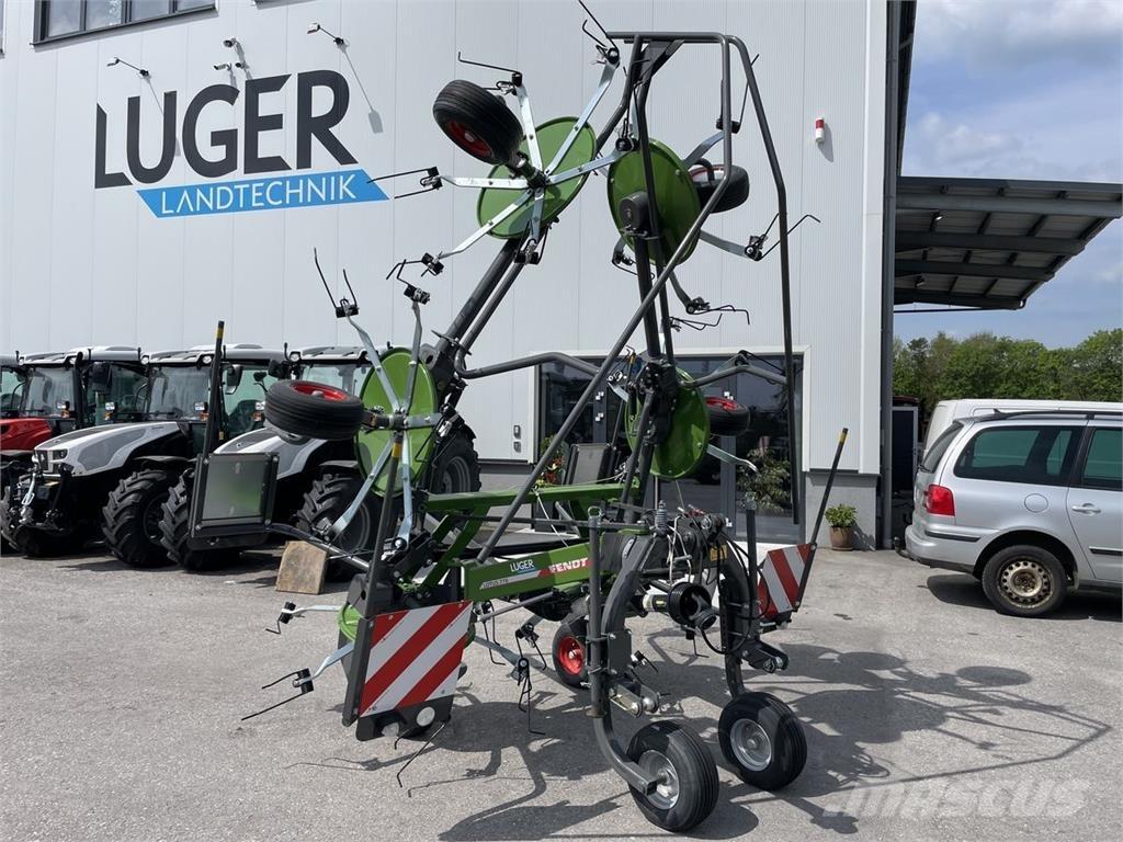 Fendt Lotus 770 River og høvendere