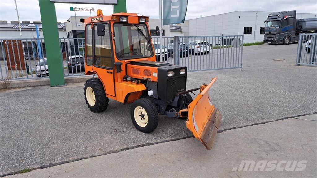 Holder P 30 Traktorer