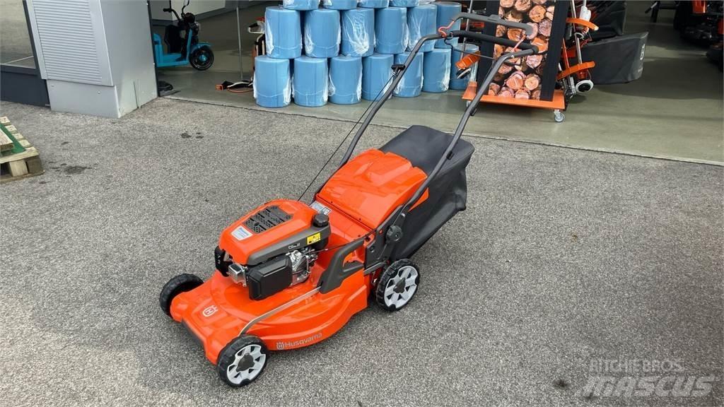 Husqvarna LC 253S Traktorklippere