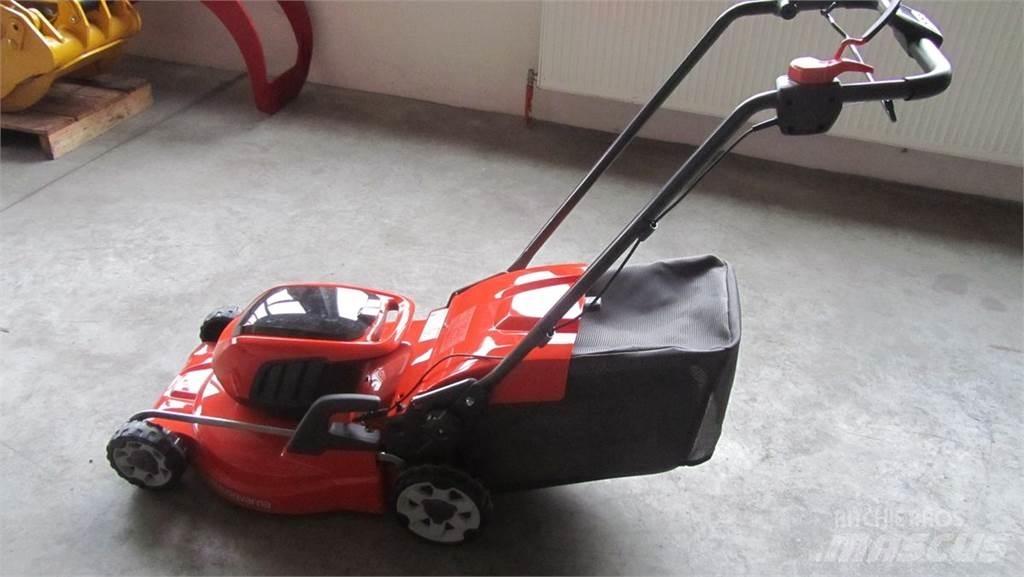 Husqvarna LC 347iVX Traktorklippere