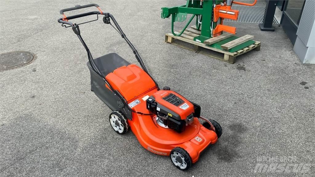 Husqvarna LC 353VE Traktorklippere