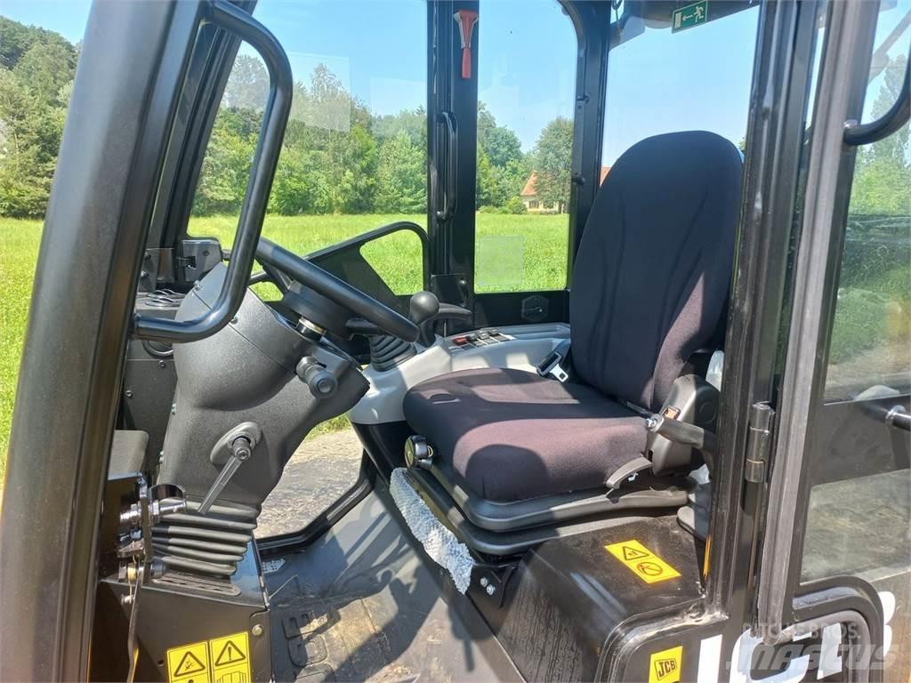 JCB 403 Agri Frontlæssere og gravere