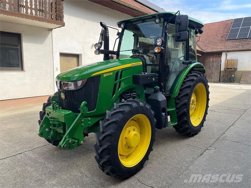 John Deere 5100M Traktorer