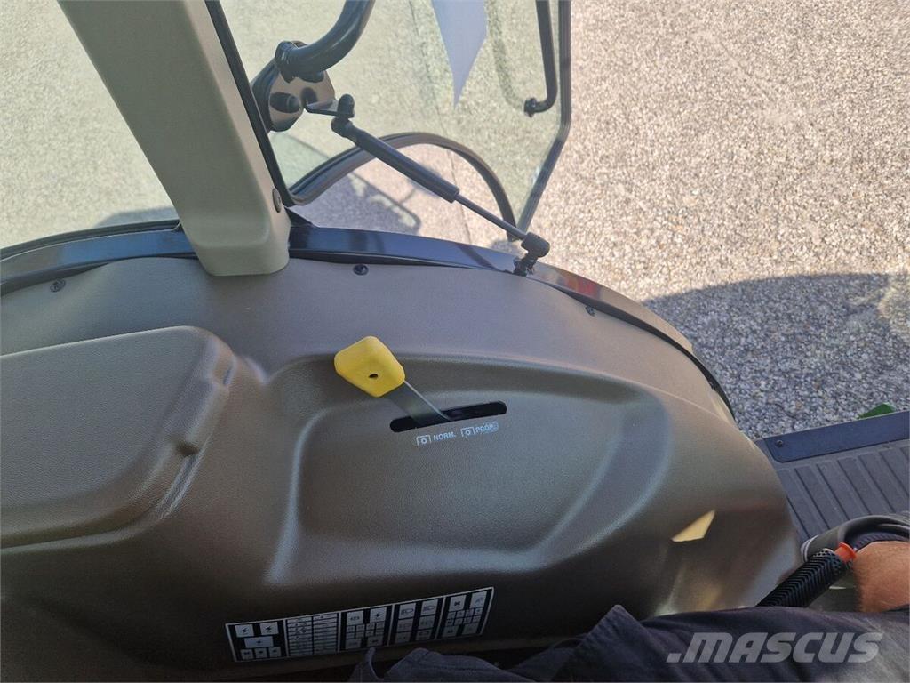 John Deere 5105GN Traktorer