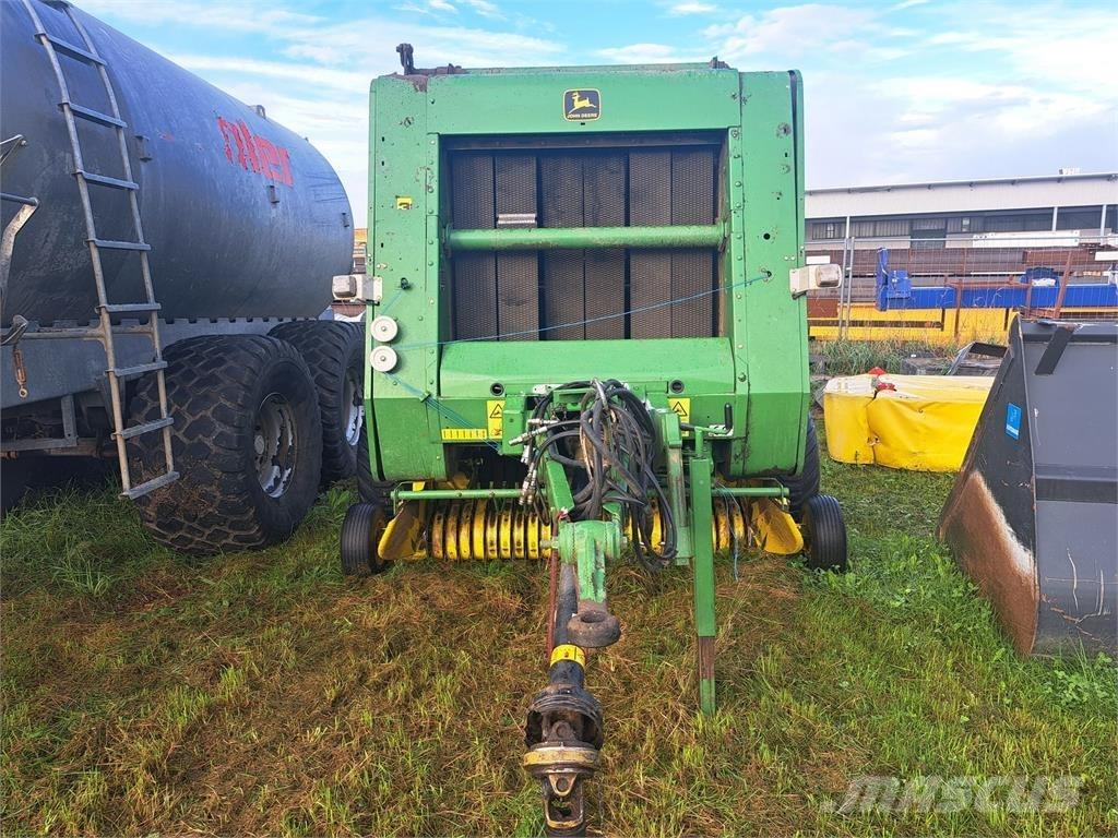 John Deere 570 Rundballe-pressere