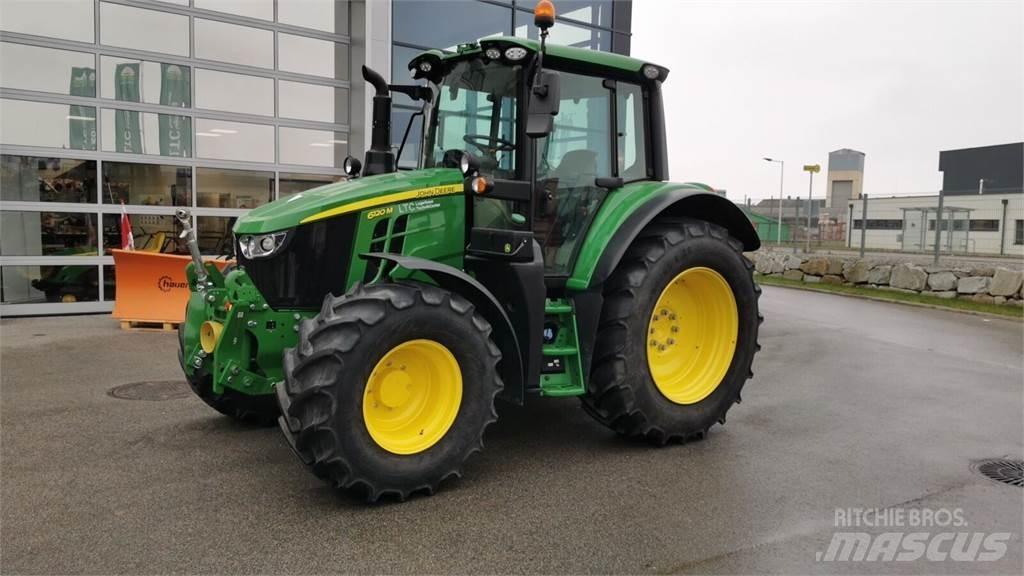 John Deere 6120M Traktorer