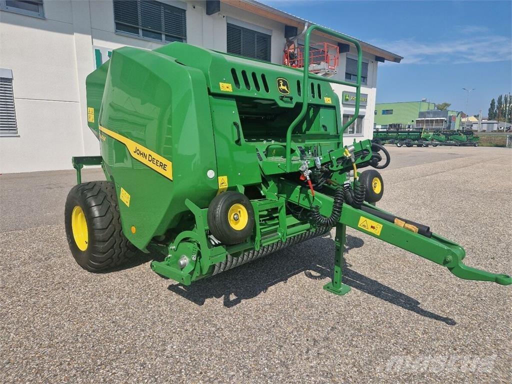 John Deere F441M Rundballe-pressere