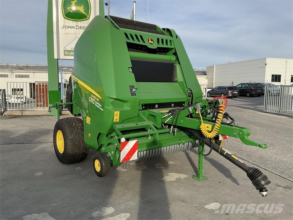 John Deere V451 M Rundballe-pressere