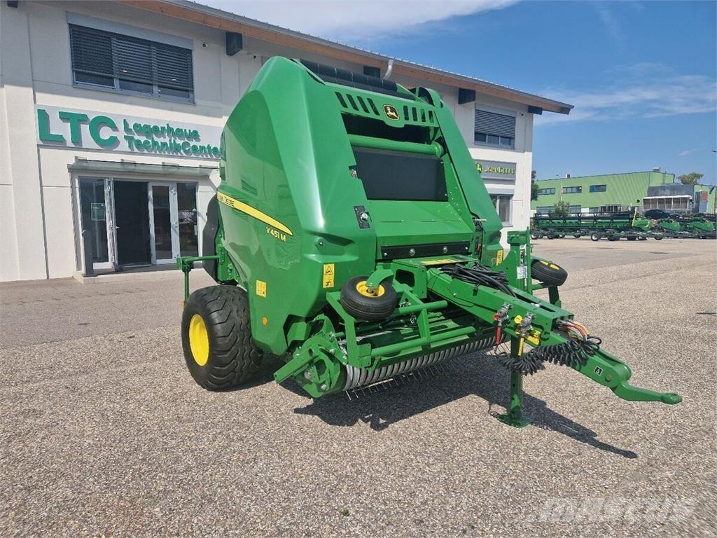 John Deere V451M Rundballe-pressere