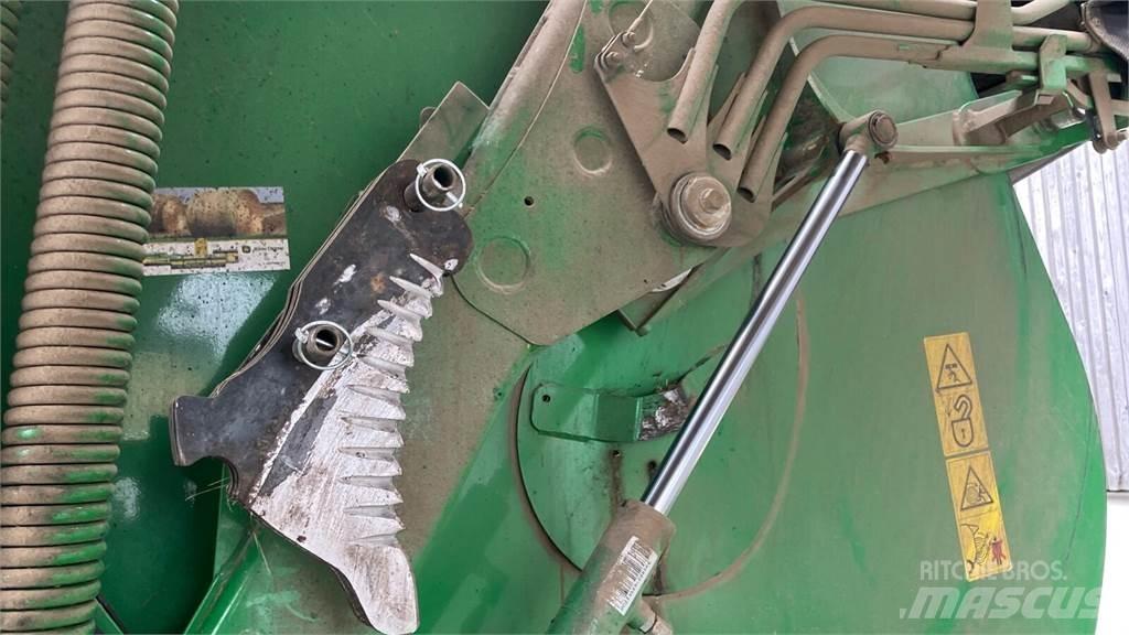 John Deere V461R Rundballe-pressere