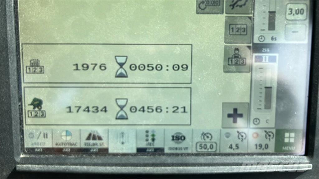 John Deere V461R Rundballe-pressere