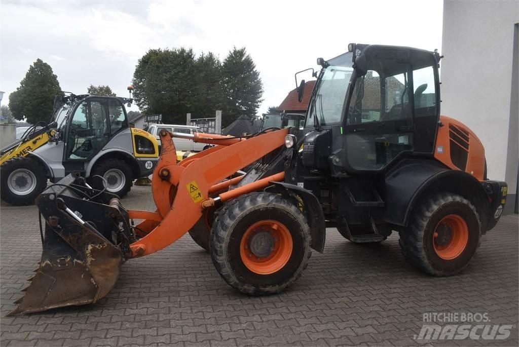 Komatsu WA100M-7 Læssemaskiner på hjul