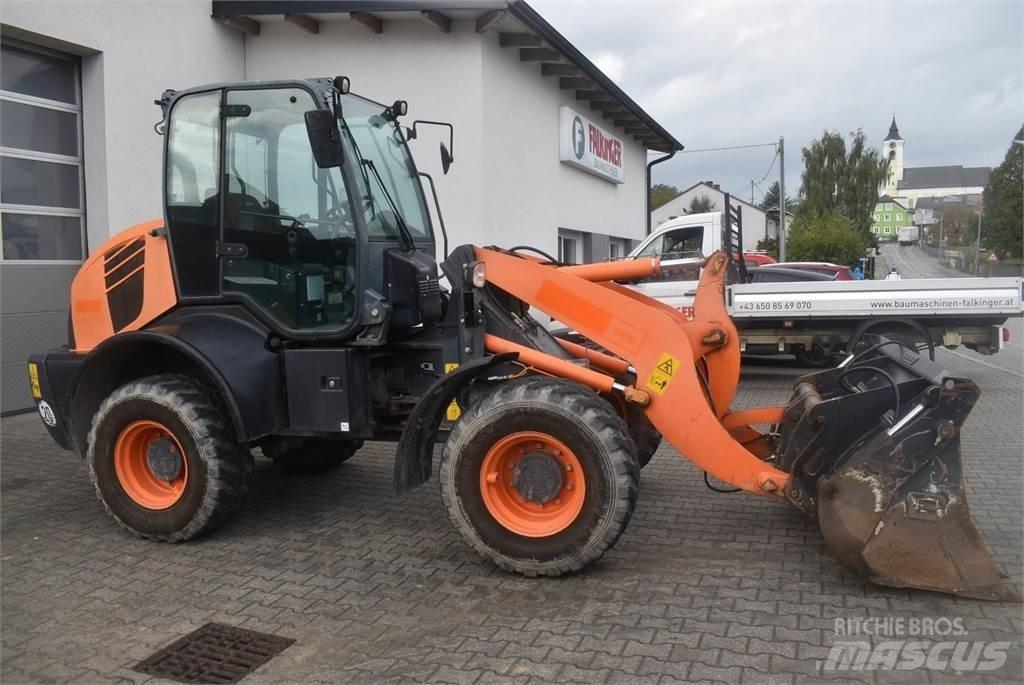 Komatsu WA100M-7 Læssemaskiner på hjul