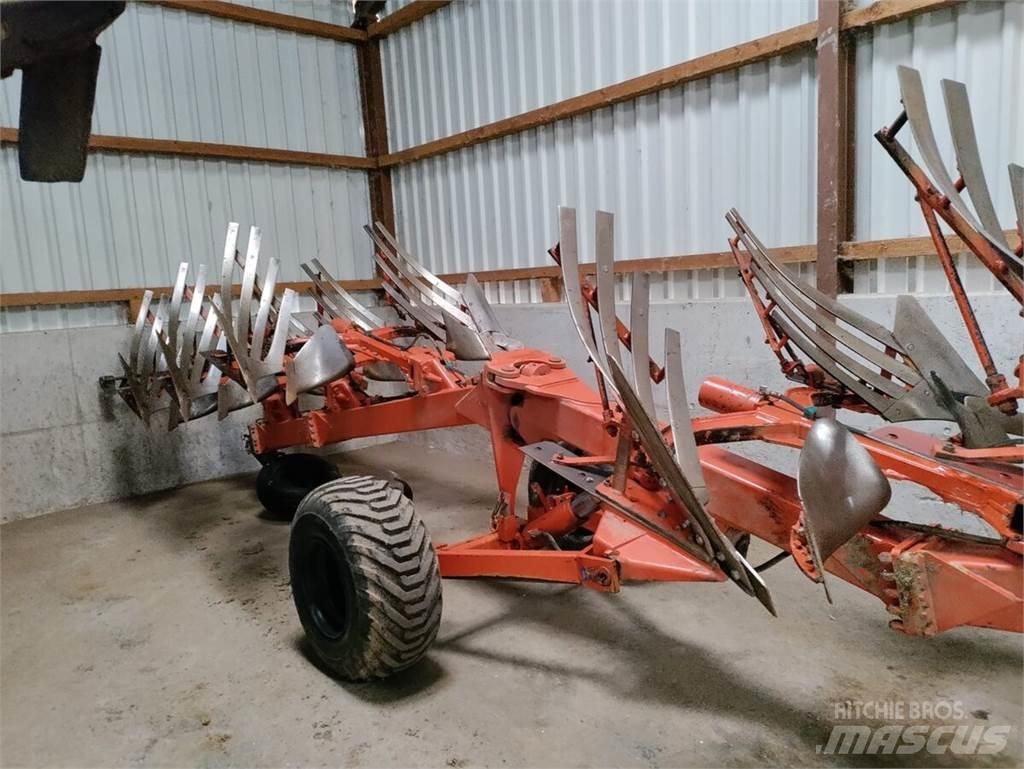 Kuhn Manager 8 NSH Almindelige plove