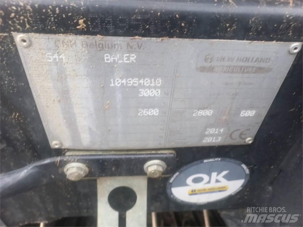 New Holland BR 6090 Rundballe-pressere