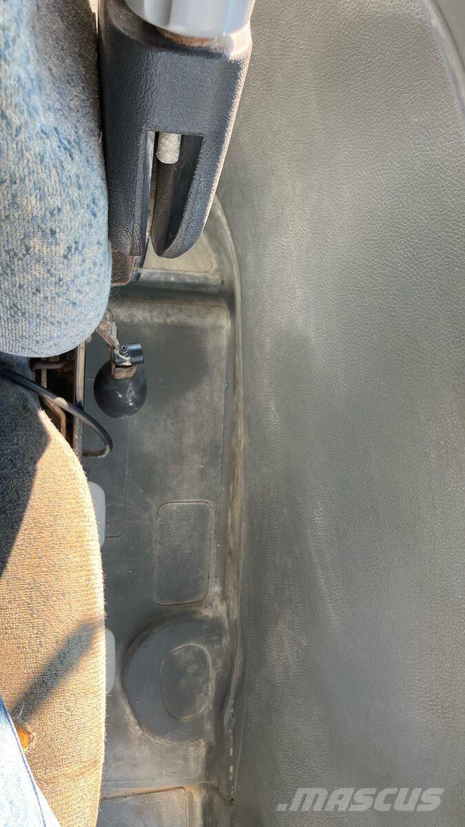 New Holland TL 80 Traktorer