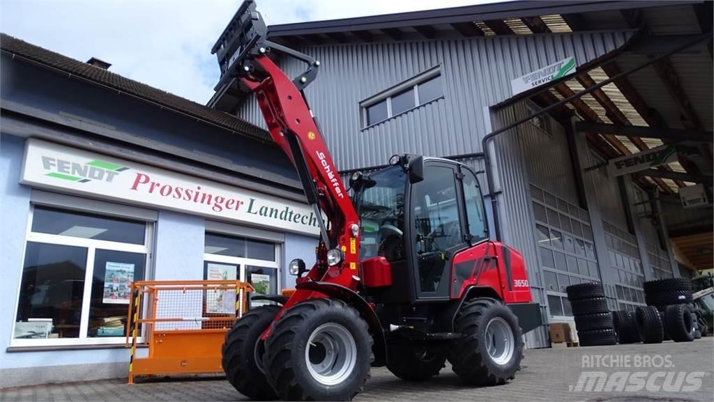 Schäffer 3650 Frontlæssere og gravere