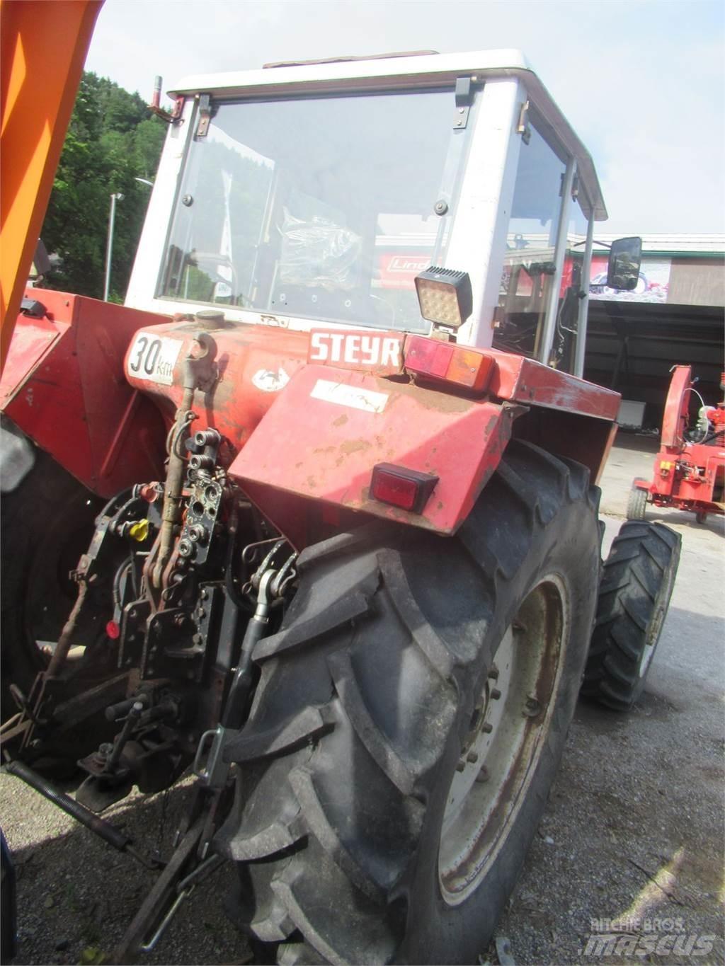 Steyr 8100 A Traktorer