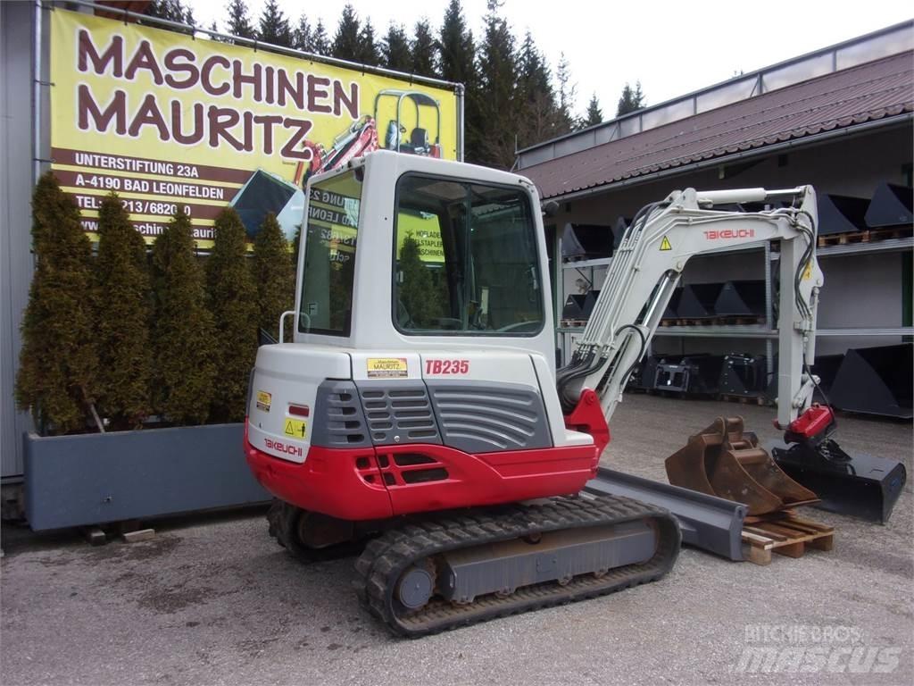 Takeuchi TB 235 Minigravemaskiner