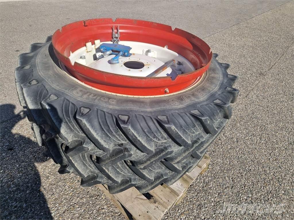 Taurus 12.4 R36 Hjul, Dæk og Fælge