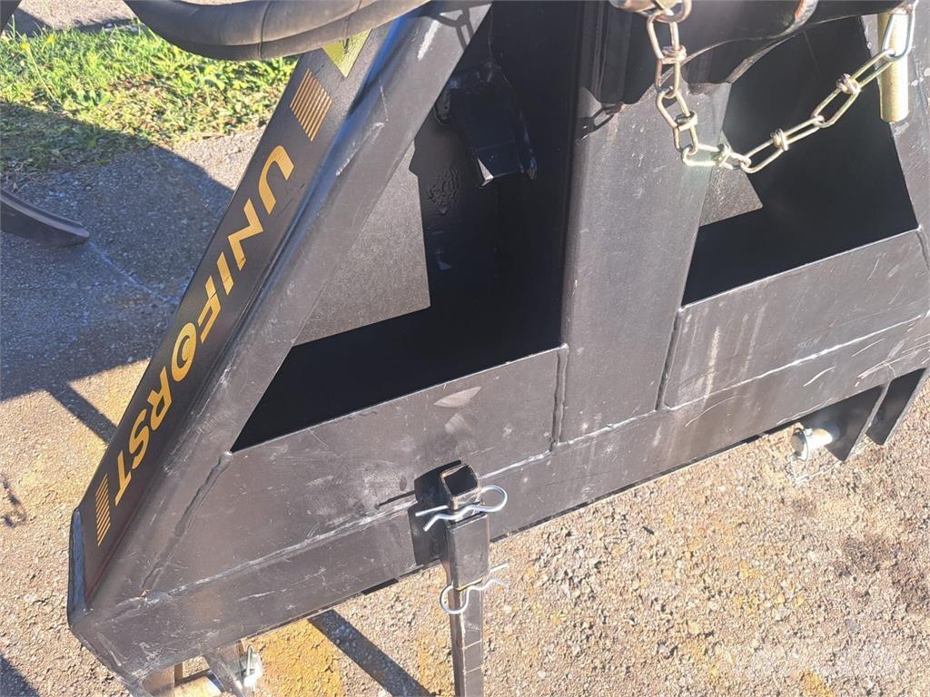  Uniforst 2200 Skovbrug - Andet