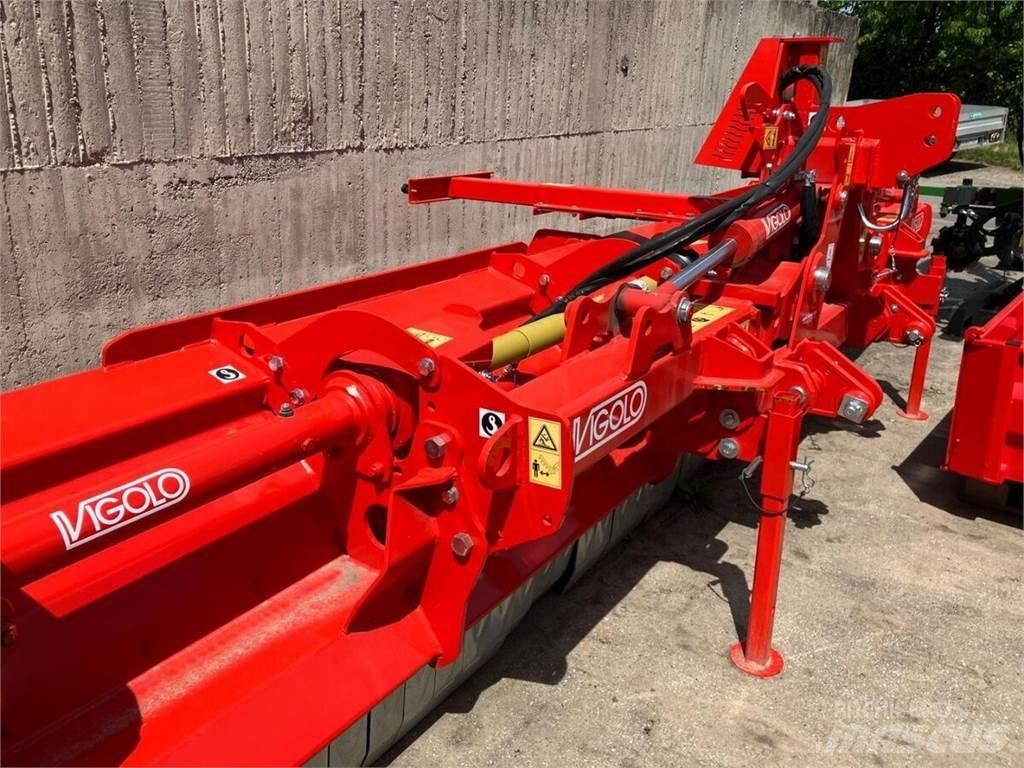  VIGOLO TST-V - 25 500 Græsklippere og skårlæggere
