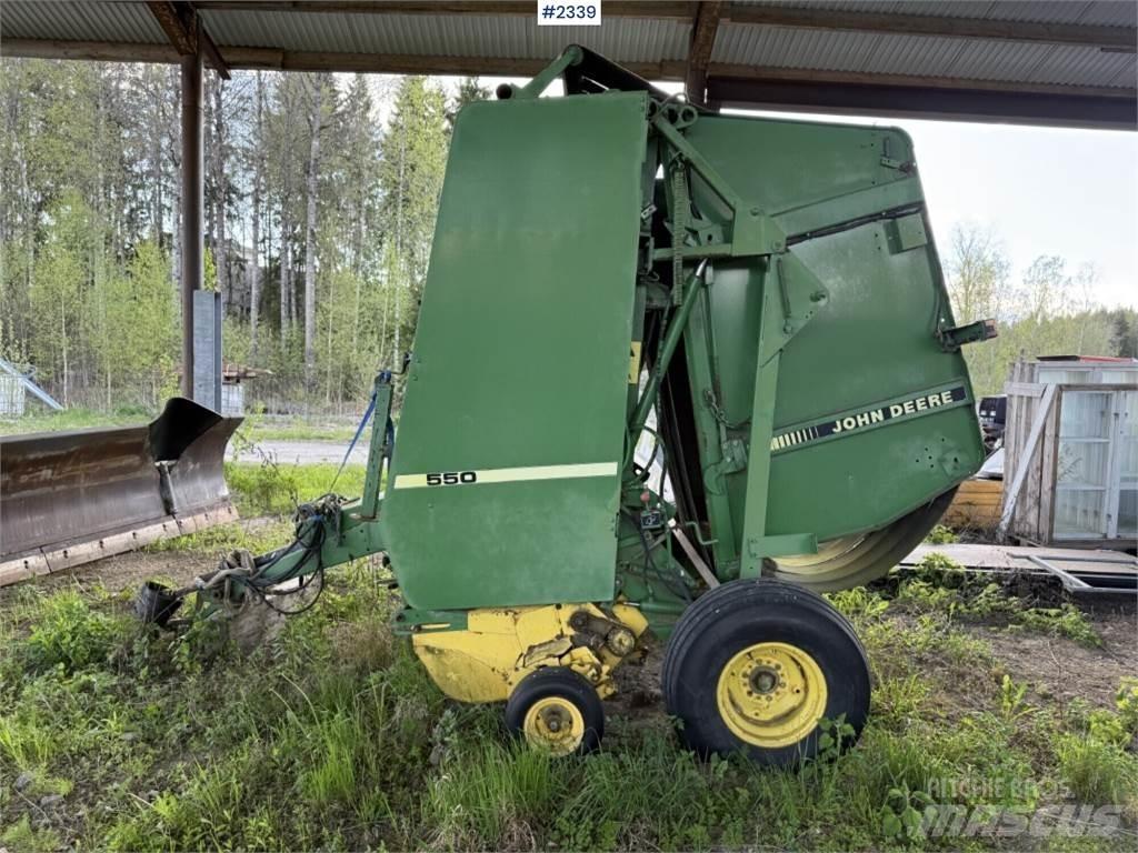 John Deere 550 Rundballe-pressere