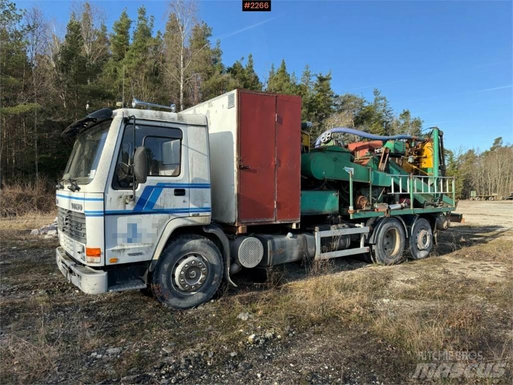 Volvo FL10 Lastbil med lad/Flatbed