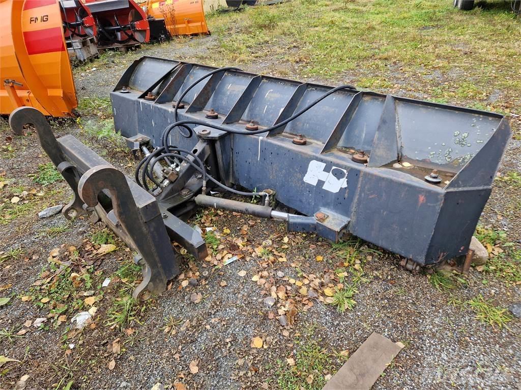 Holms 320 Sneskovle og -plove