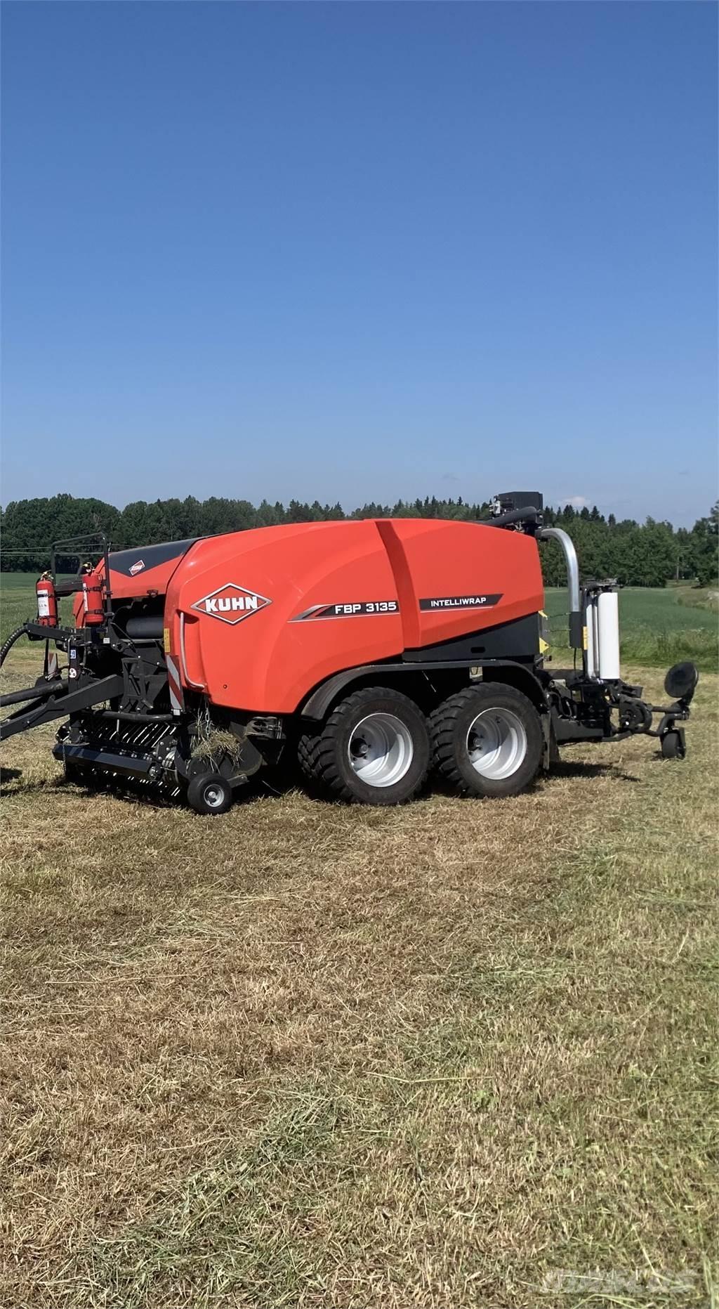 Kuhn FB 3135 Rundballe-pressere