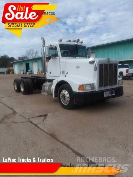 Peterbilt 377 Chassis