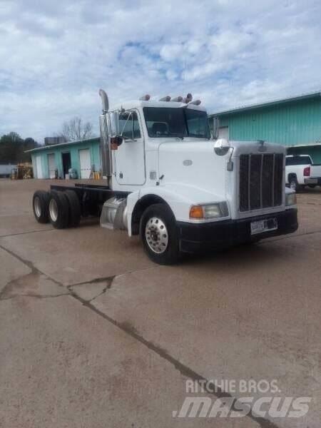 Peterbilt 377 Chassis