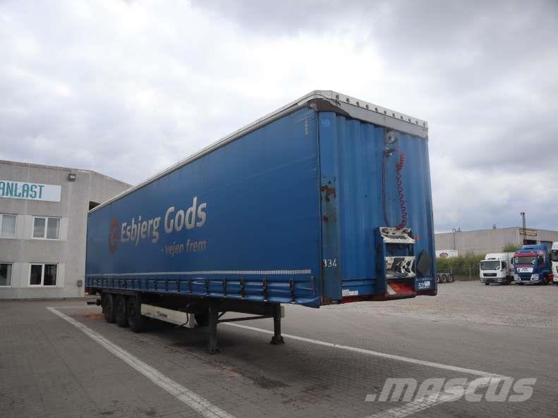 Krone 34 pl. Semi-trailer med Gardinsider