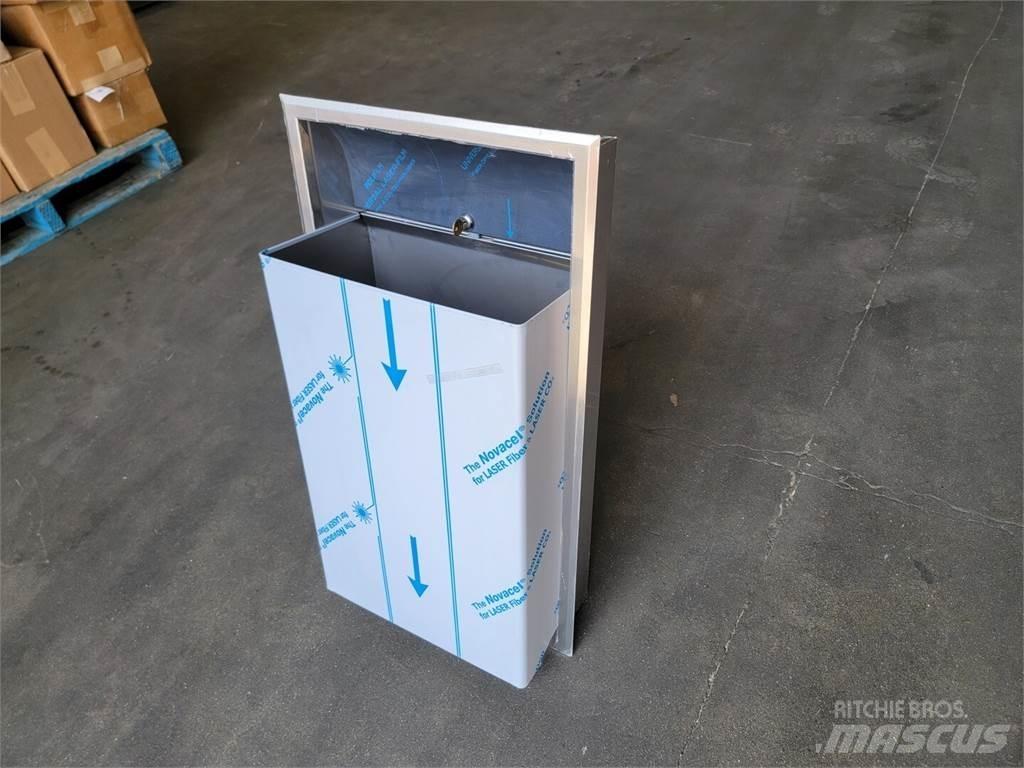  BOBRICK B-3644 Containere i pallemål